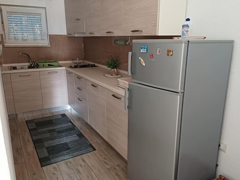 Apartment, 200M From Sea بروتونيغلا المظهر الخارجي الصورة